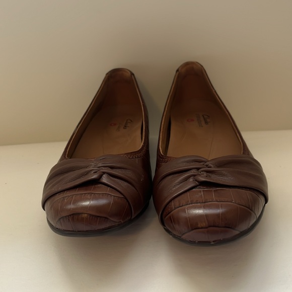 Clarks Women's Un Blush Wish Shoes Dark Tan Crocodile Size 6.5 - Picture 2 of 8